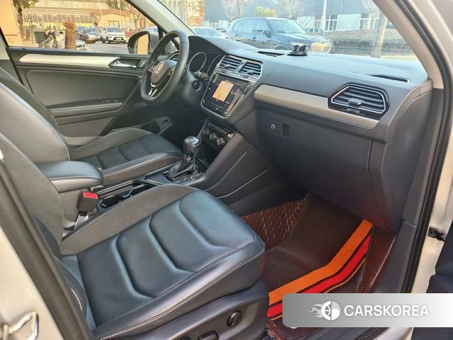 Volkswagen Tiguan L id 4239059 из Китая 16