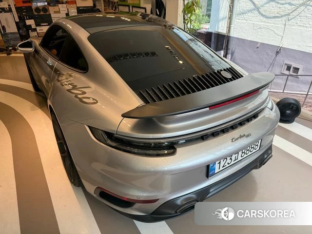 Porsche 911(992) id 4462208 из Кореи 8