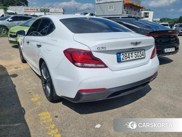 Genesis G70 id 4895580 из Кореи 8