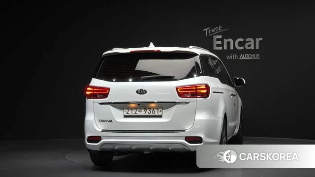 Kia The New Carnival id 3899644 из Кореи 14