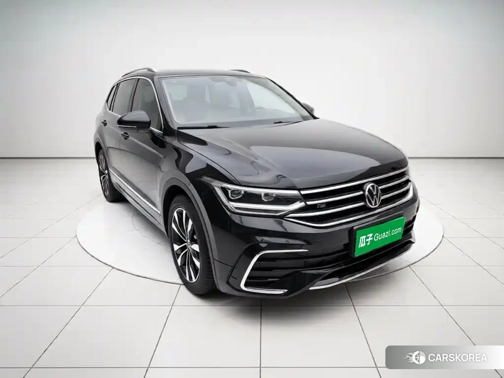Volkswagen Tiguan L id 4622532 из Китая 15