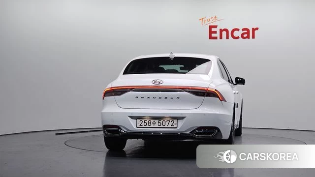 Hyundai The New Grandeur IG id 4458905 из Кореи 25