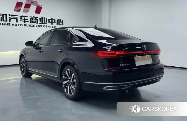 Volkswagen Passat id 4260160 из Китая 16