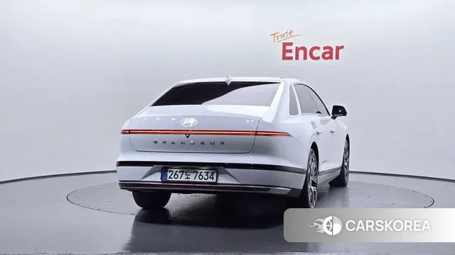 Hyundai Grandeur Hybrid (GN7) id 3590841 из Кореи 14