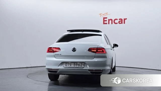 Volkswagen Passat GT (B8) id 3845834 из Кореи 14