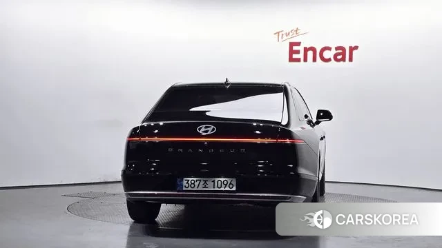 Hyundai Grandeur (GN7) id 3670500 из Кореи 14