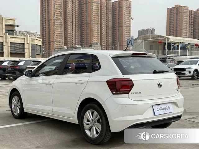 Volkswagen Polo id 4263893 из Китая 10