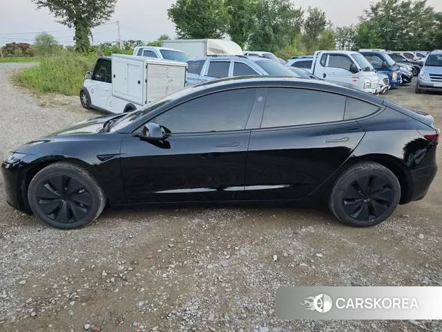 Tesla Model 3 2025 Черный из Кореи, фото 6