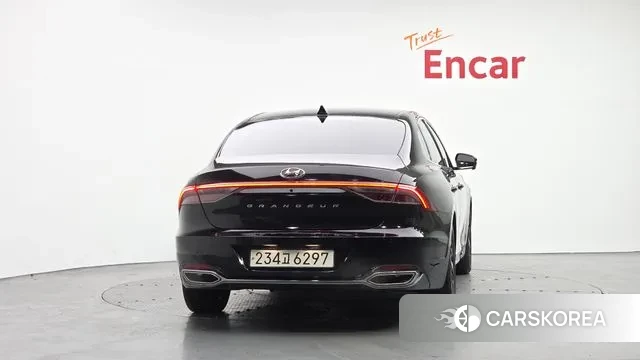 Hyundai The New Grandeur IG Hybrid id 3685432 из Кореи 14