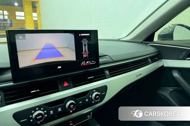 Audi A4L id 4278547 из Китая 10