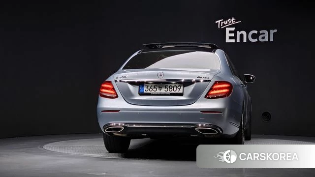 Mercedes-Benz E-Class W213 id 4770864 из Кореи 25