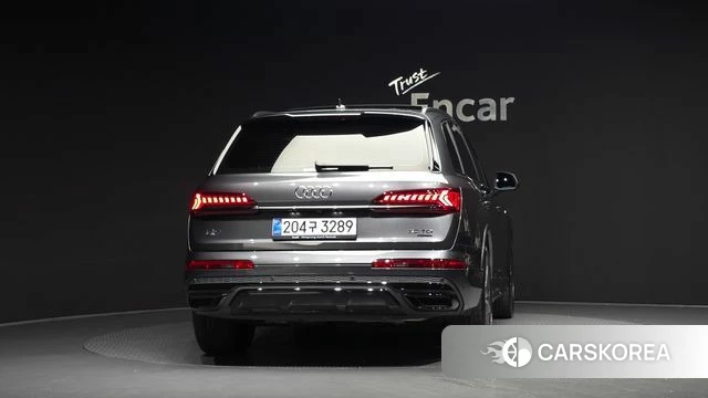 Audi Q7 (4M) id 4607944 из Кореи 29