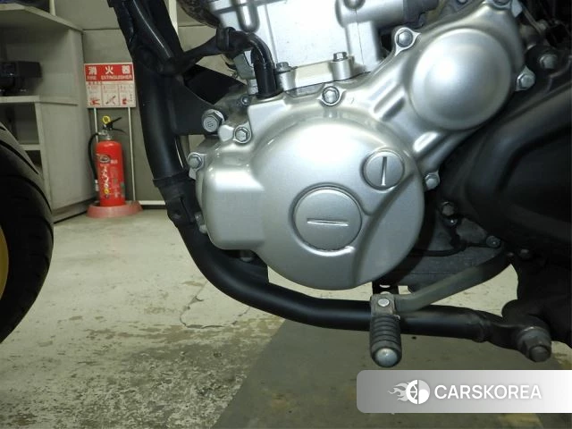 Engine photo