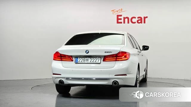 BMW 5 Series (G30) id 4647487 из Кореи 14