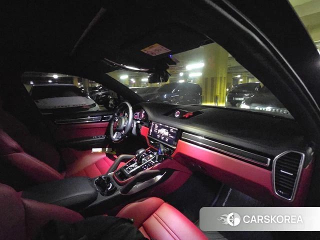 Porsche Cayenne (PO536) 2021 Черный из Кореи, фото 4