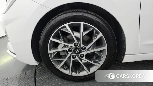 Hyundai The New Avante AD id 4459187 из Кореи 28
