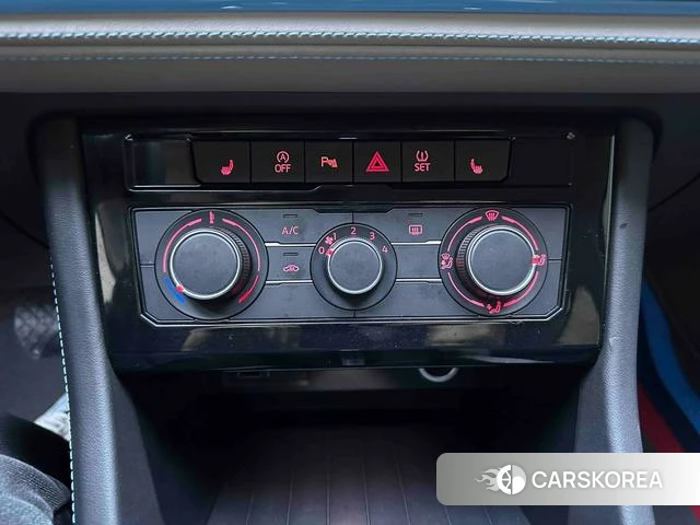 Jetta VS5 id 4241765 из Китая 16