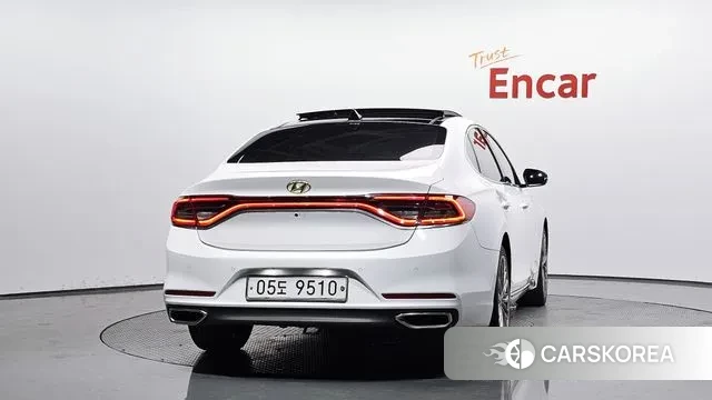 Hyundai Grandeur IG id 3019087 из Кореи 14