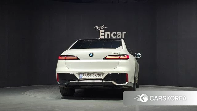 BMW 7 Series (G70) id 4487892 из Кореи 30