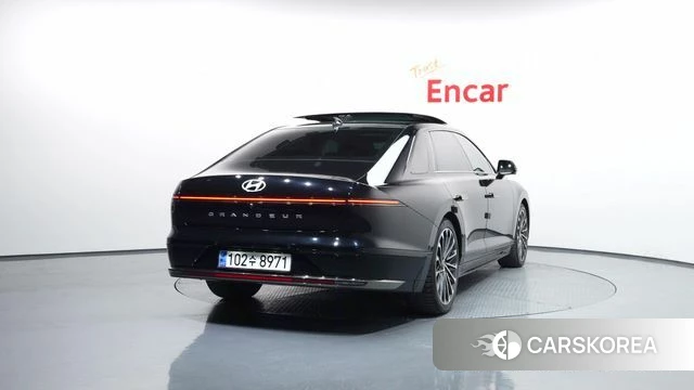 Hyundai Grandeur (GN7) id 4195113 из Кореи 14