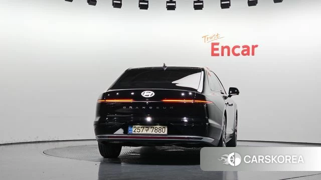 Hyundai Grandeur (GN7) id 4848204 из Кореи 14