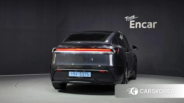 Tesla Model Y id 4584193 из Кореи 14