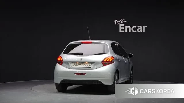 Peugeot 208 id 3444931 из Кореи 14