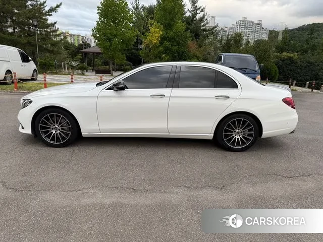 Mercedes-Benz E-Class W213 id 3439759 из Кореи 12