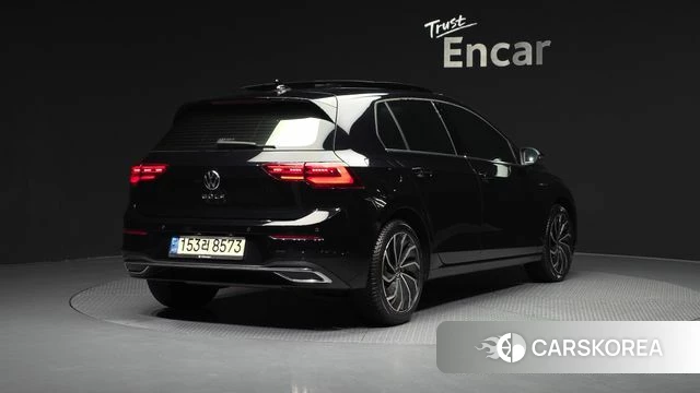 Volkswagen Golf 8th Generation id 3910526 из Кореи 14
