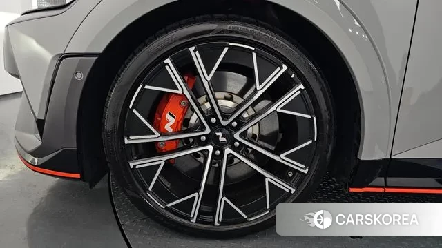 Hyundai Ionic 5 id 3706527 из Кореи 14