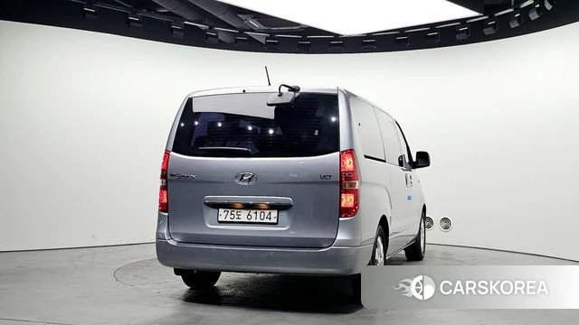 Hyundai The New Grand Starex id 3829392 из Кореи 14