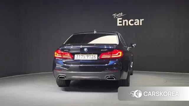 BMW 5 Series (G30) id 3202918 из Кореи 14