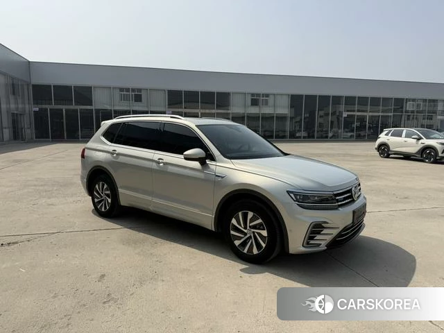 Volkswagen Tiguan L PHEV 2021 Шампань из Китая, фото 4
