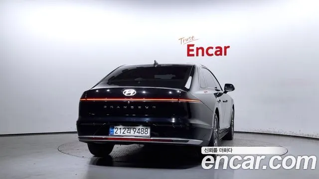 Hyundai Grandeur (GN7) id 2636275 из Кореи 14