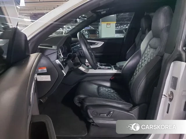 Audi Q8 (4M) 2021 Белый из Кореи, фото 4