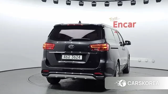 Kia The New Carnival id 2971139 из Кореи 14