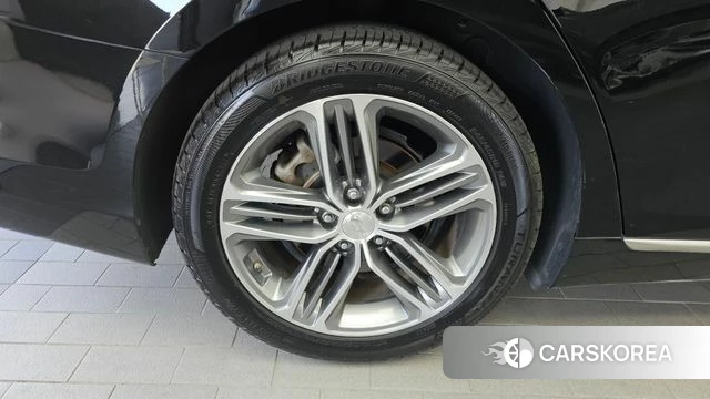Hyundai Grandeur IG id 4471364 из Кореи 26