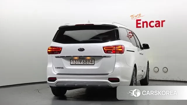 Kia The New Carnival id 3134477 из Кореи 14