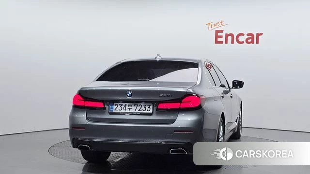 BMW 5 Series (G30) id 4302631 из Кореи 14