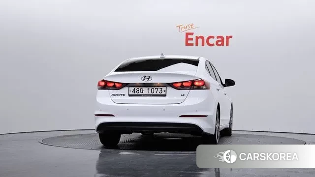 Hyundai Avante AD id 3622601 из Кореи 14