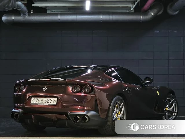 Ferrari 812 Superfast id 4019901 из Кореи 14