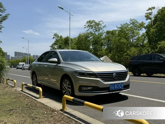 Volkswagen Lavida 2022 Шампань из Китая, фото 4