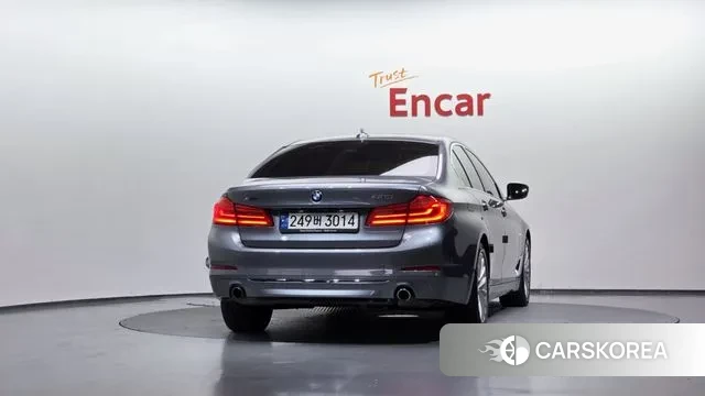 BMW 5 Series (G30) id 3330525 из Кореи 14