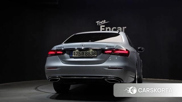 Mercedes-Benz E-Class W213 id 3965209 из Кореи 14