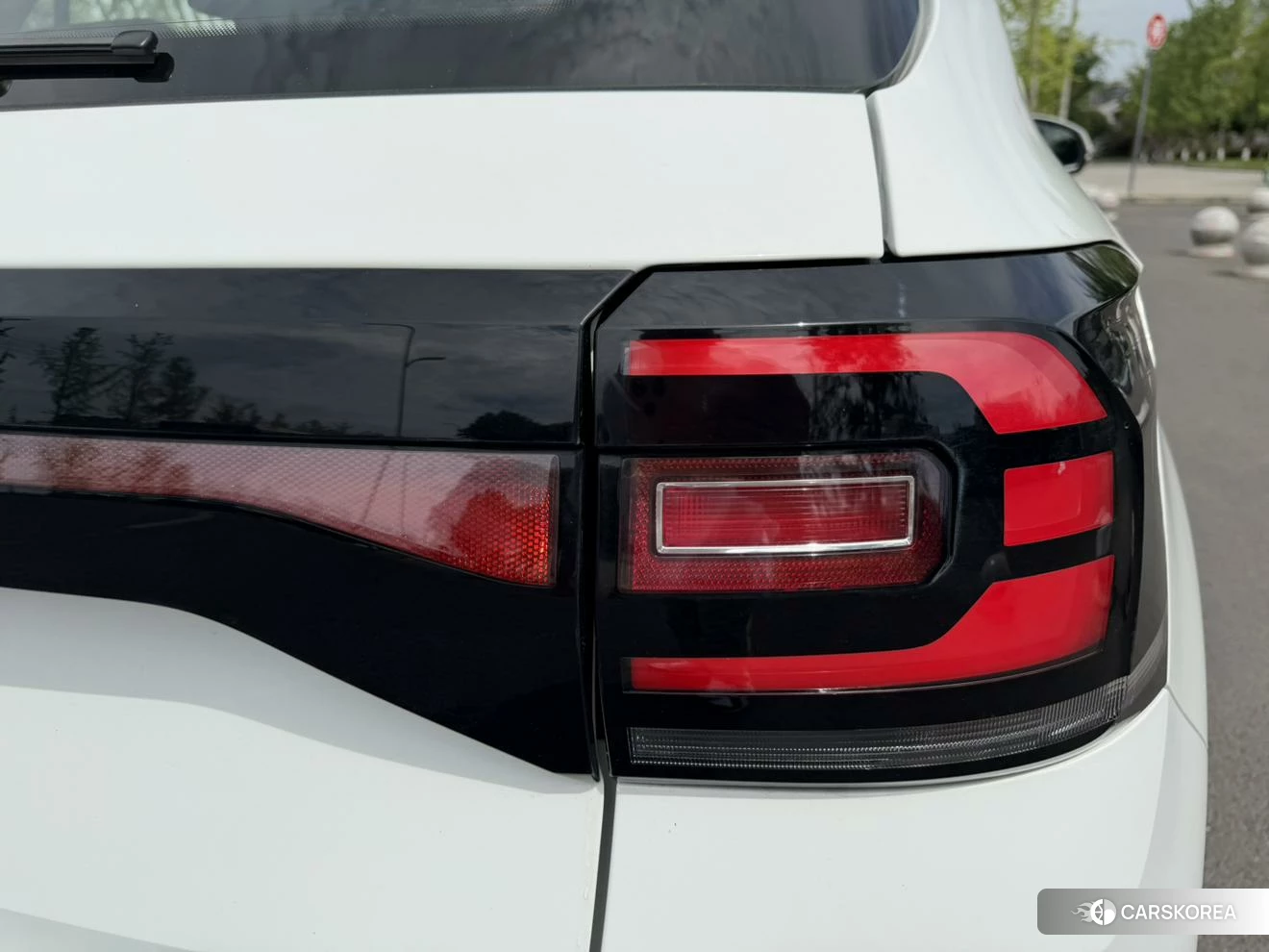 Volkswagen Exploring the shadow id 4441036 из Китая 17