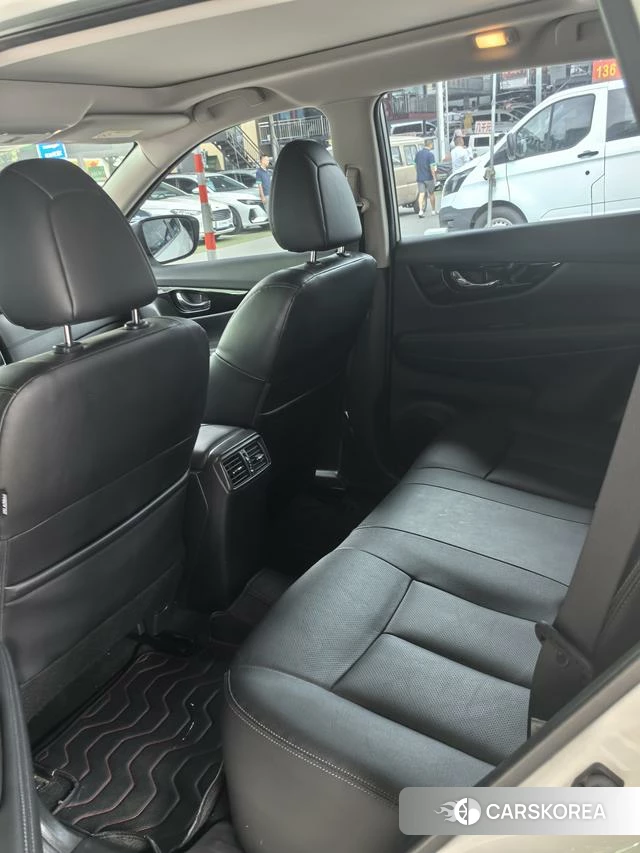 Nissan Qijun 2023 Белый из Китая, фото 4