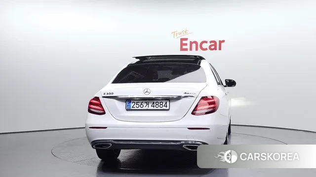 Mercedes-Benz E-Class W213 id 3134185 из Кореи 14