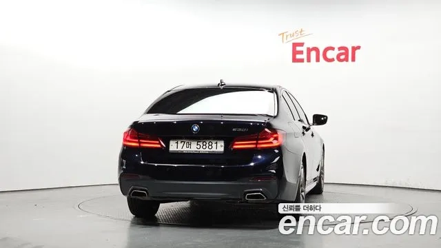 BMW 5 Series (G30) id 2956978 из Кореи 14