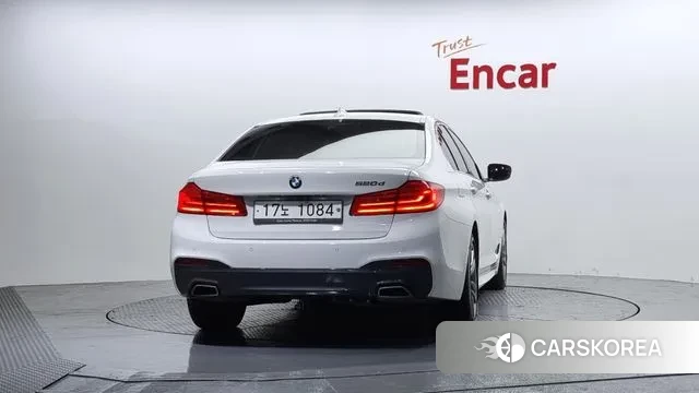 BMW 5 Series (G30) id 3460227 из Кореи 14