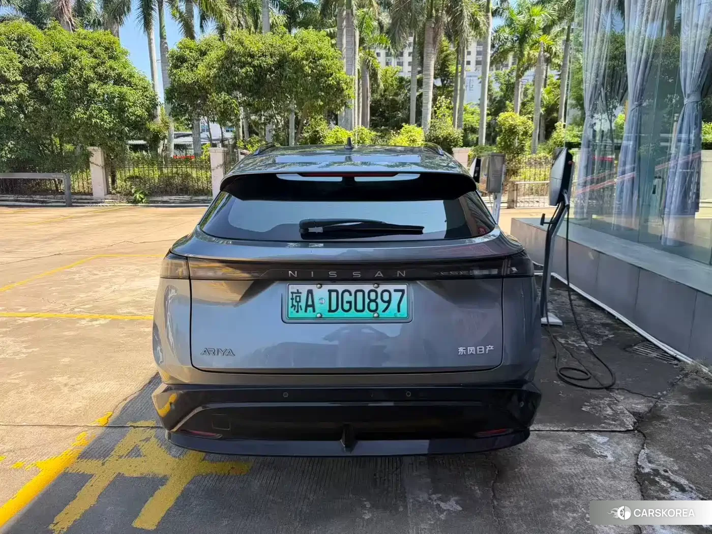 Nissan Ariya 2023 Silver/gray из Китая, фото 6